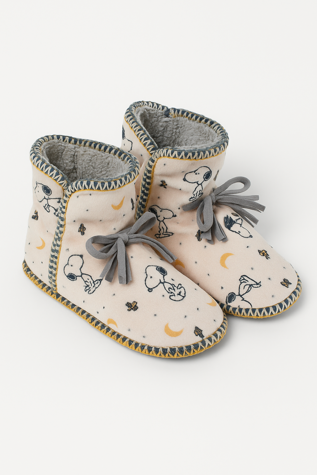Women’s Secret Snoopy Plush Slipper Boots – Cozy Fleece Lining